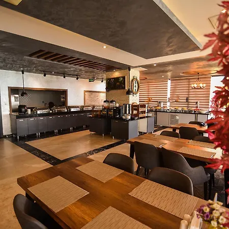 Royal Comfort Hotel Arakli