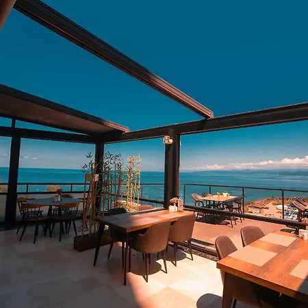 Hotel Royal Comfort Arakli